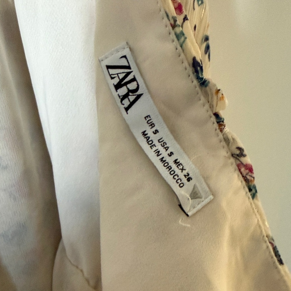 15. | Zara | Ruched Floral Dress in Cream with Pink & Blue Blossoms - Picture 4 of 5